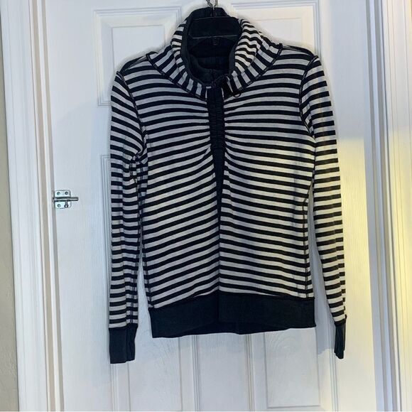 Lululemon In A Cinch Reversible Cowl Neck Drawstring Pullover Size 6 - Picture 1 of 11